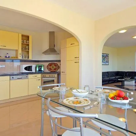 Sleeps 6 Pool * Calpe