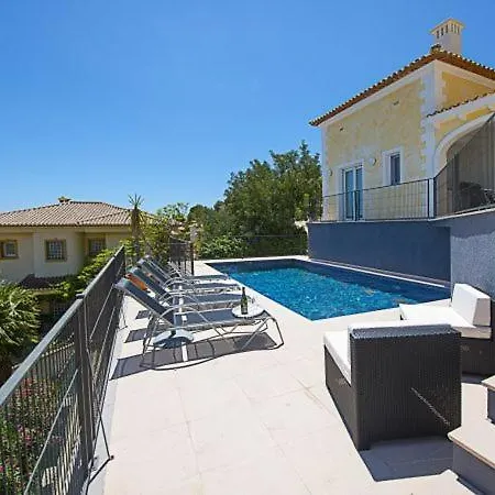Sleeps 6 Pool *